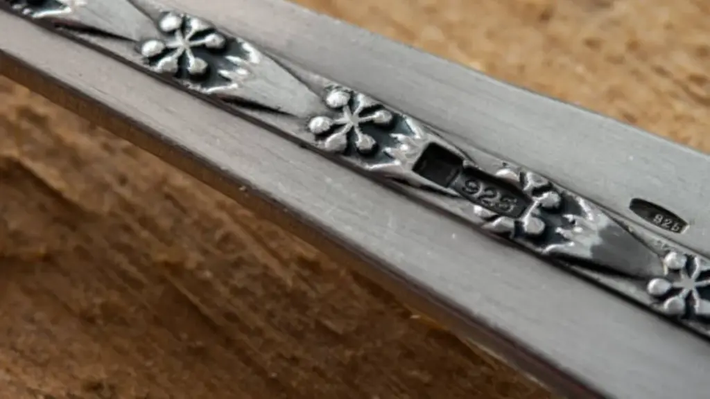 Assay mark 925 on a silver silverware
